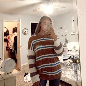 Mustard yellow American eagle sweater